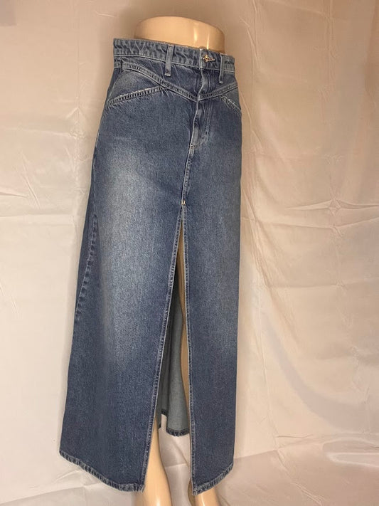 (We the Free!!!!) Jean skirt size 2 (NWT)